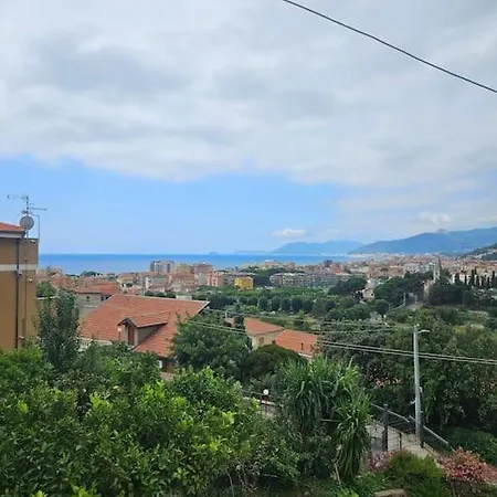 Giardino E Parcheggio Διαμέρισμα Borgio Verezzi