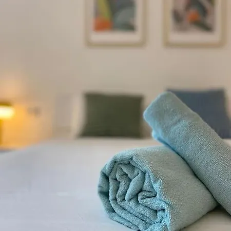 Giardino E Parcheggio