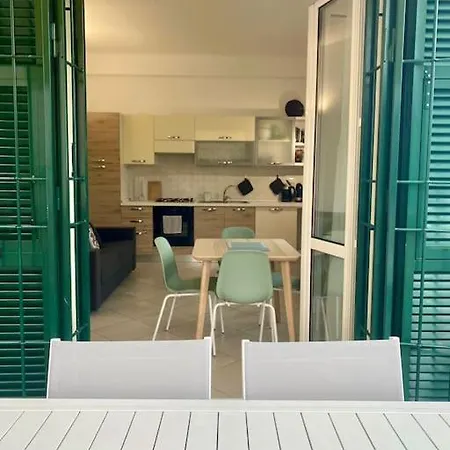 Apartman Giardino E Parcheggio